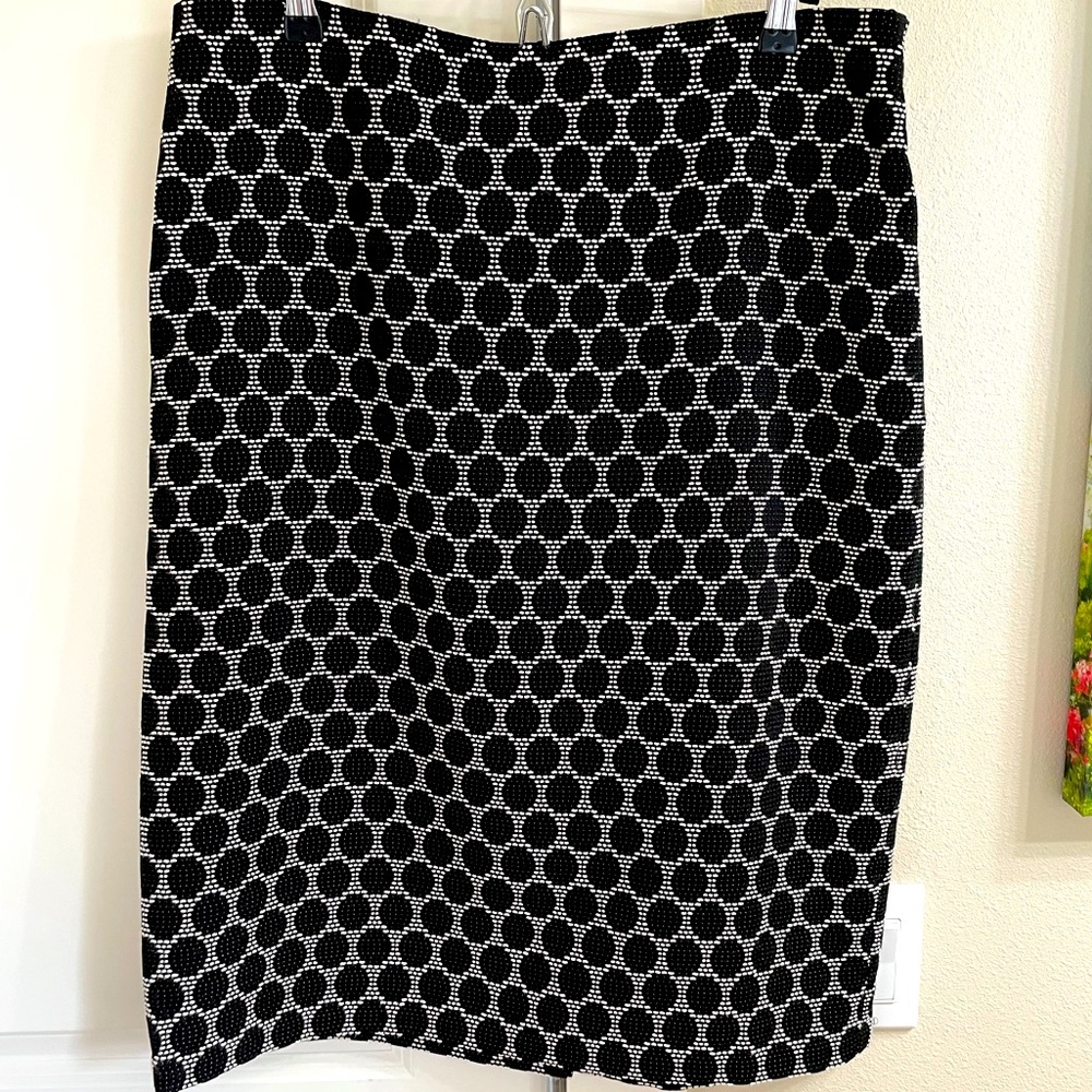 Adorable Polka-dot Coldwater Creek Pencil Skirt
